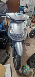 peugeot looxor 125