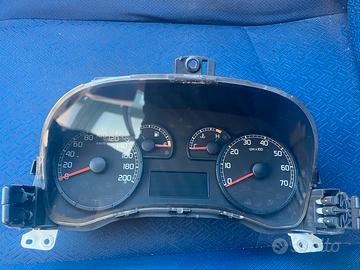Quadro strumenti fiat punto 188