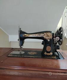 Macchina da cucire Singer d’epoca