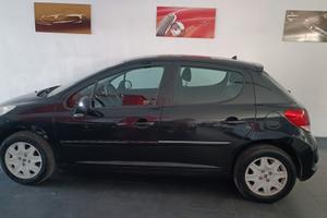 Peugeot 207 1.4 8V 75CV 5p. Energie