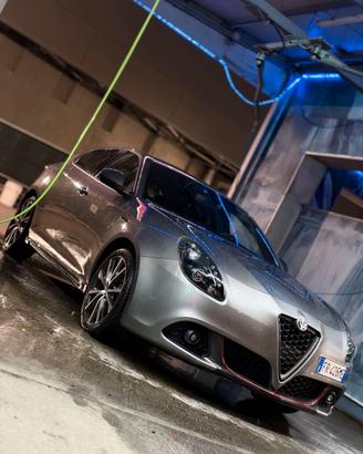 Alfa romeo giulietta 1.4 sport carbon look