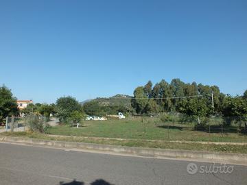 Rif.91 Terreno pianeggiante edificabile-San Priamo