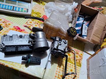  Opel Zafira 1,6 metano tutto a 500 euro