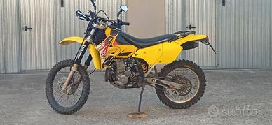 Suzuki DRZ 400