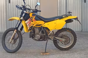 Suzuki DRZ 400