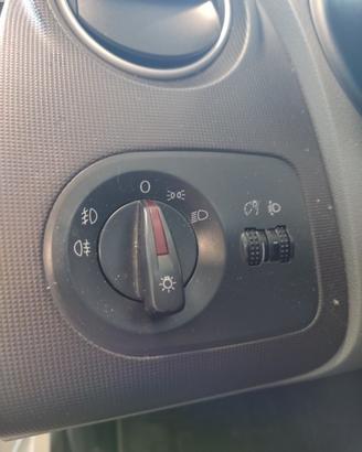 Interruttore fari SEAT IBIZA del 2011