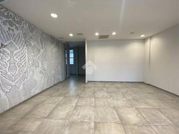 NEGOZIO A SANTARCANGELO DI ROMAGNA