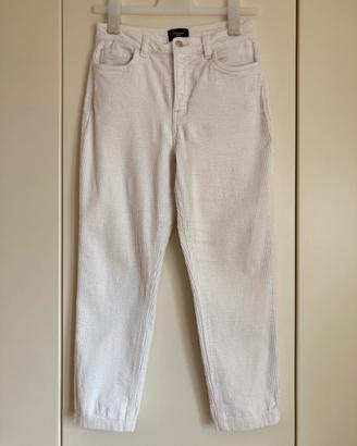 Pantaloni bianchi taglio jeans velluto a coste S