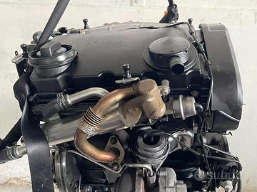 MOTORE COMPLETO AUDI A4 Avant (8ED) BLB Diesel 200
