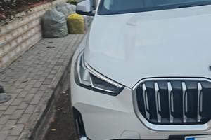 bmw x 1 x line