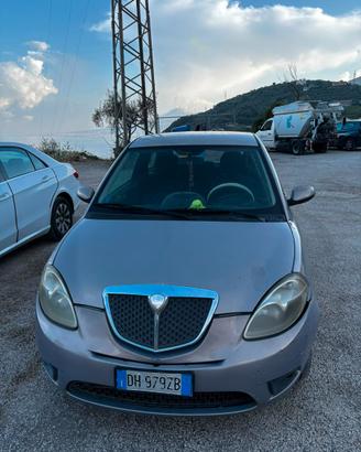 Lancia ypslon 2006/7