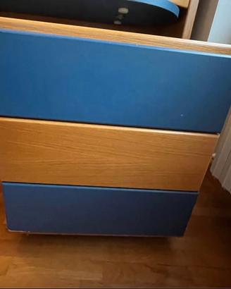 Cassettiera in legno con 3 cassetti