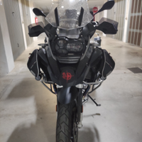 Bmw gs adventure 1200 triple black