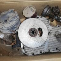 Motore ducati 60, tachimetro, volano, testa, cilin