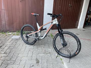 CANYON SPECTRAL 27,5 – FOX 36 – XT – Dropper