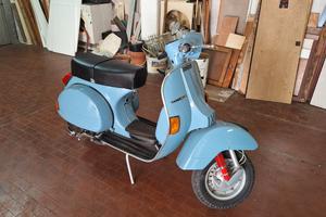 Piaggio Vespa P 200 E