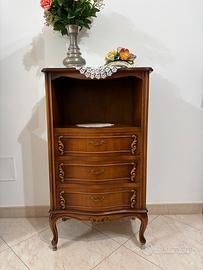 Mobiletto classico bombato in legno con 3 cassetti