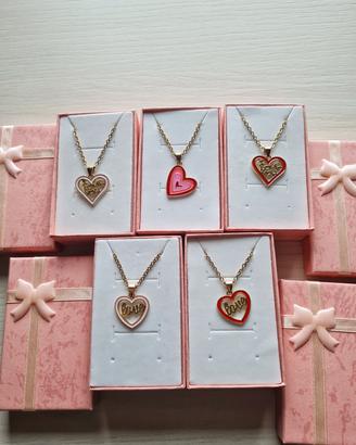 Lotto 5 Collane con Ciondolo Cuore e Confezione Re