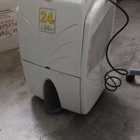 deumidificatore de longhi ariadry 24 DE 220