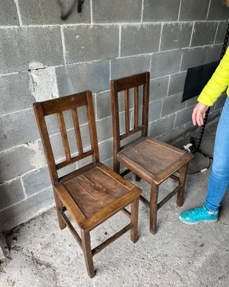 Coppia sedie in legno rustico