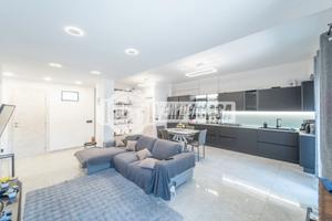 Appartamento completamente ristrutturato con giard