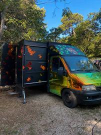 CAMPER VAN CON SLIDE-ROOM  