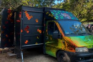 CAMPER VAN CON SLIDE-ROOM  