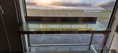 TAVOLO IN ACCIAIO INOX