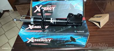 ammortizzatori anteriori Opel Corsa D/E + supporti