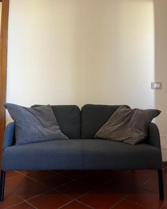 Divano due posti