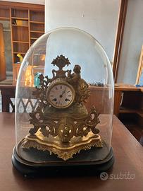 Orologio da tavolo fine ’800 con campana vetro