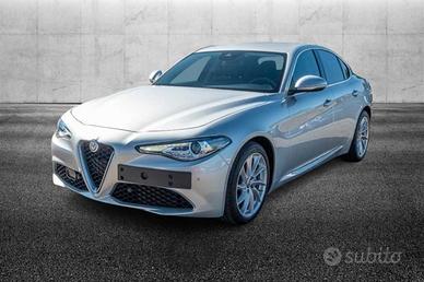 ALFA ROMEO Giulia 2.0 Turbo 200 CV AT8 Super