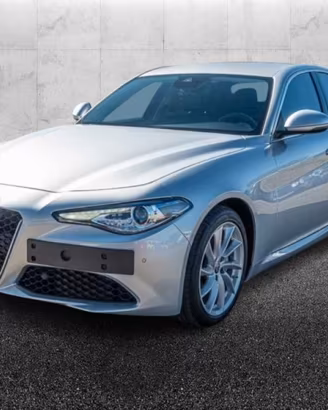 ALFA ROMEO Giulia 2.0 Turbo 200 CV AT8 Super