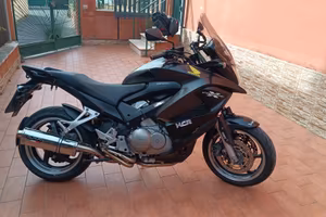 Honda VFR800x crossrunner 