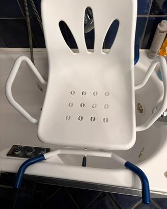 Sedia girevole per vasca da bagno