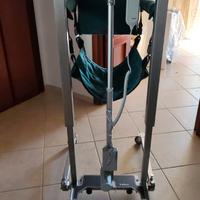 SOLLEVATORE ELETTRICO PER ANZIANI