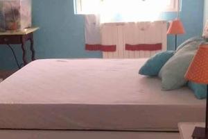 Stanza con bagno privato a Marino (,prov. Roma)