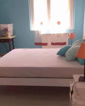 Stanza con bagno privato a Marino (,prov. Roma)