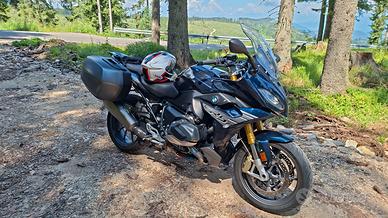 BMW R1250RS