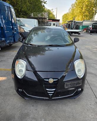 ALFA ROMEO MiTO DEL 2010 PER RICAMBI