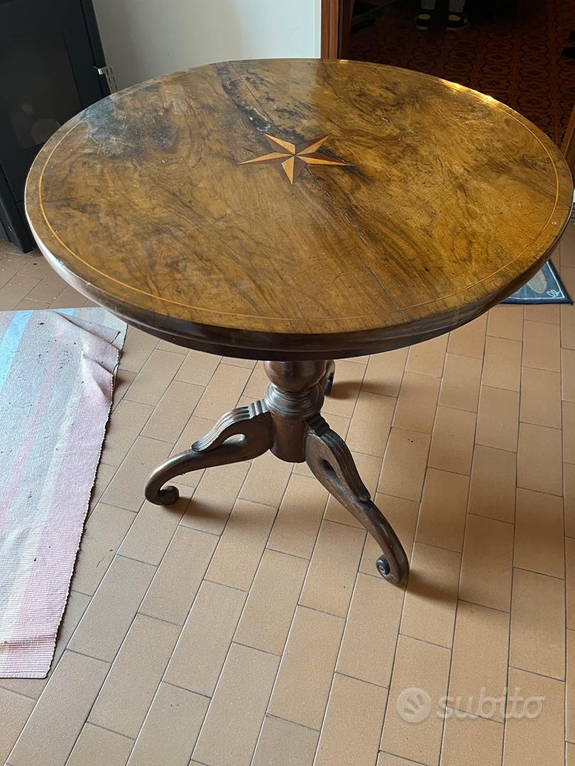 Tavolo rotondo in legno intarsiato - Arredamento e Casalinghi In vendita a  Padova