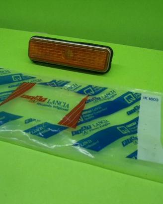 Indicatore di direzione laterale Lancia Delta, ann