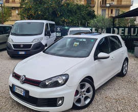 Volksvagen Golf 2.0Gti (211cv)