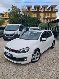 Volksvagen Golf 2.0Gti (211cv)