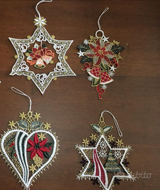 Particolari addobbi in cotone per albero di Natale