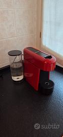 Nespresso essenza plus rossa