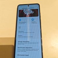 Motorola Razr 50  completo di scatola e accessori