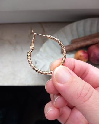 Orecchino trovato che R.E.G.A.L.O+bracciale NUOVO