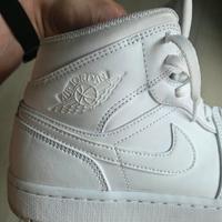 Nike Air Jordan 1 Mid 