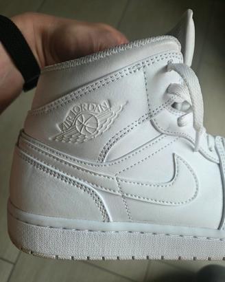 Nike Air Jordan 1 Mid 